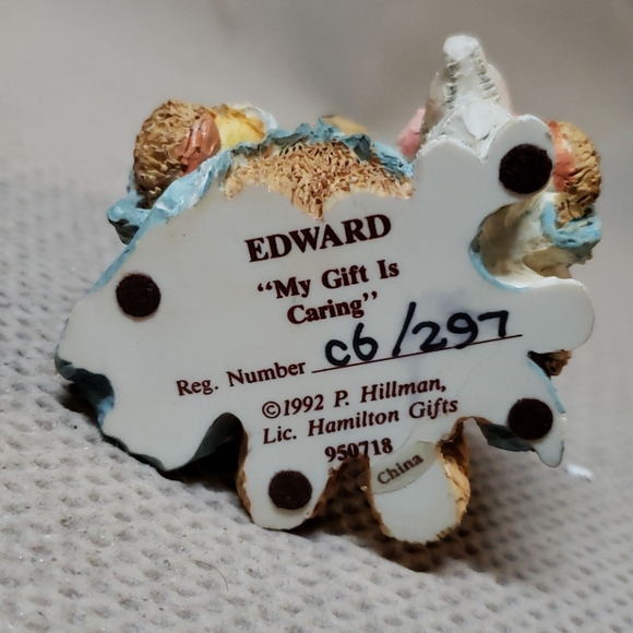 Cherish Teddies, Wilbur, Richard, and Edward - Picture 7 of 11